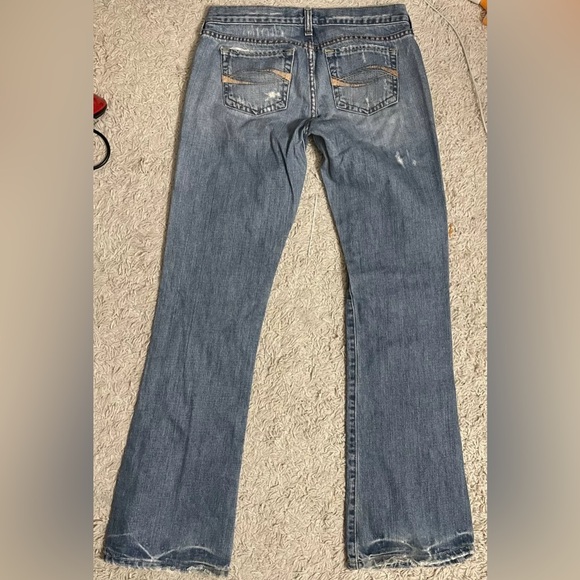 ABERCROMBIE & FITCH blue distressed ripped Bootcut jeans Pants 2 R 26 - Picture 4 of 5